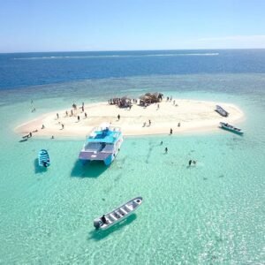 Paradise island tour