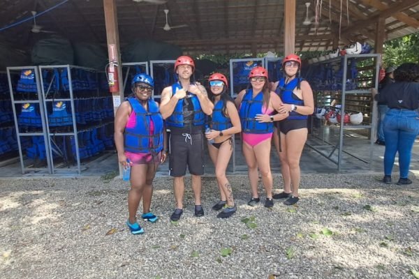 7587367f-2550-444b-a937-4e9045e5548e